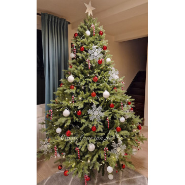 Umelý vianočný stromček Latimus 220 cm