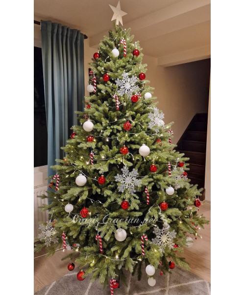 Umelý vianočný stromček Latimus 220 cm