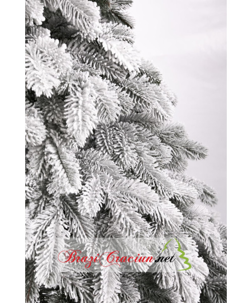 Umelý vianočný stromček Winter Crown Full 3D 210 cm