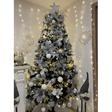 Umelý vianočný stromček Oscana 220 cm