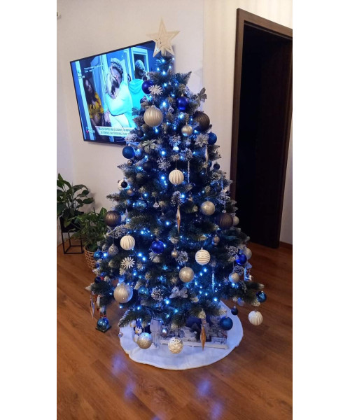 Umelý vianočný stromček Breaz 220 cm