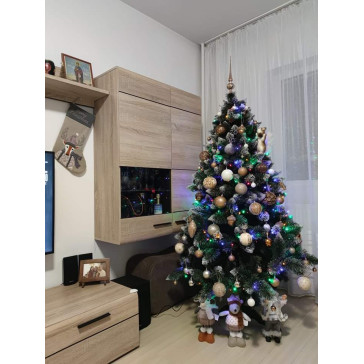 Umelý vianočný stromček Breaz 220 cm