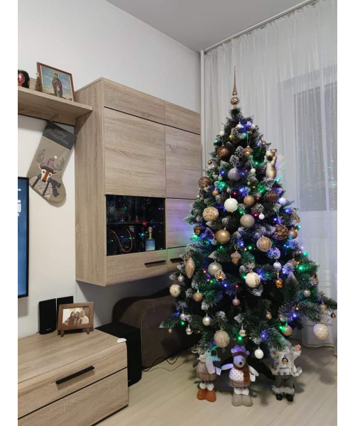 Umelý vianočný stromček Breaz 220 cm