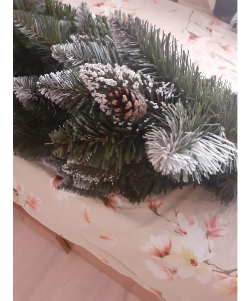 Umelý vianočný stromček Breaz 220 cm