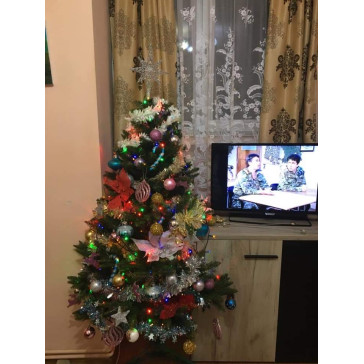 Umelý vianočný stromček Dosebit 90 cm
