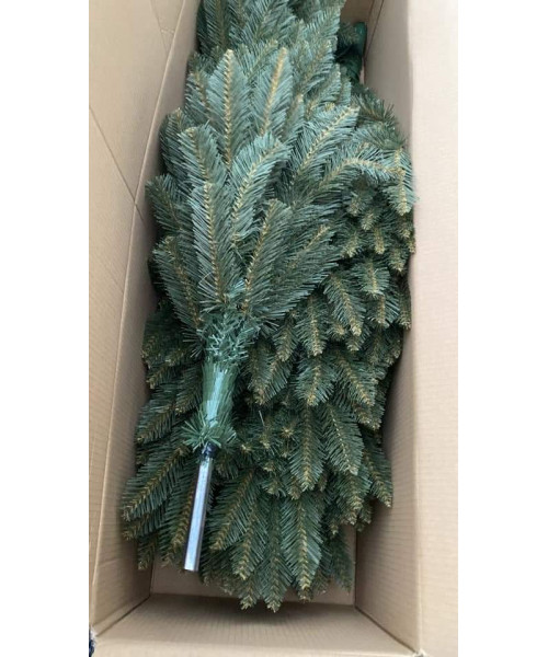 Umelý vianočný stromček Dosebit 220 cm