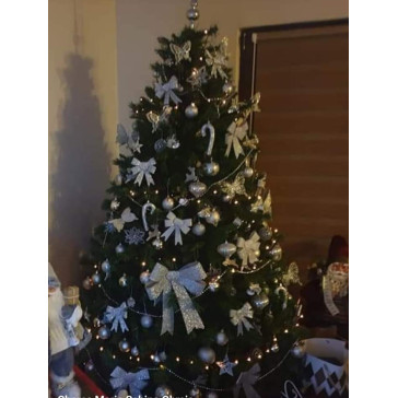 Umelý vianočný stromček Dosebit 220 cm
