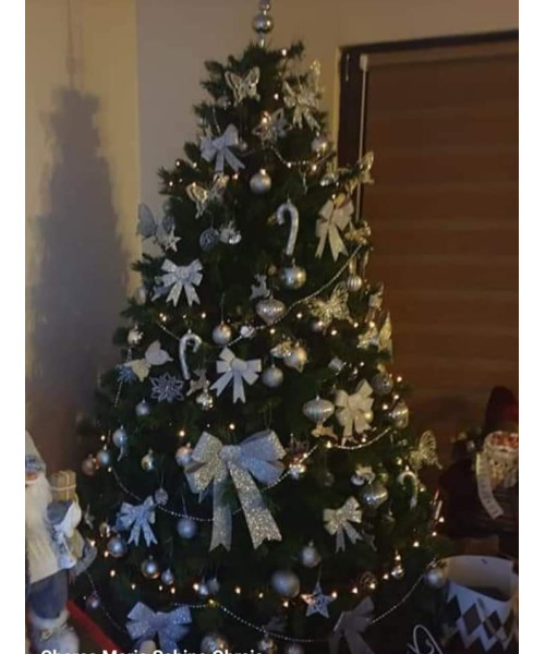 Umelý vianočný stromček Dosebit 220 cm