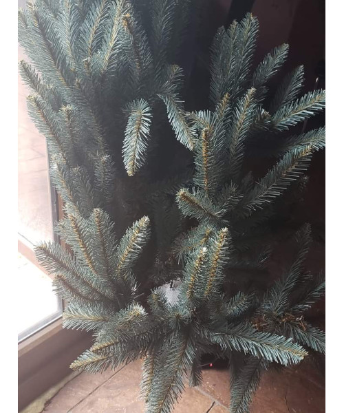 Umelý vianočný stromček Silver 220 cm