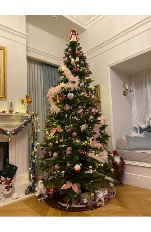 Umelý vianočný stromček Royal Super Lux 220 cm